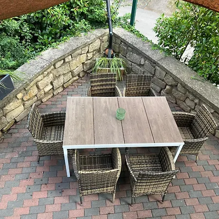 公寓 Hafenblick 诺伊马根-德赫龙